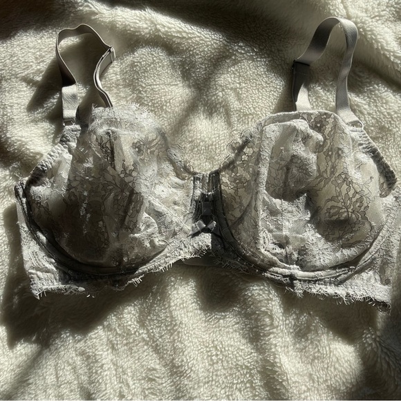 Victoria's Secret Other - Very Sexy - unlined demi - silver